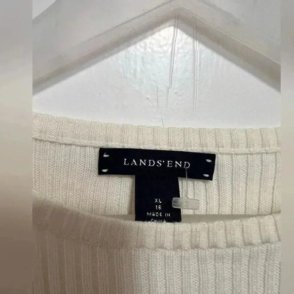 Lands’ End Kids Cat Pullover Cream Knit Sweater Size 16 XL - Picture 2 of 3